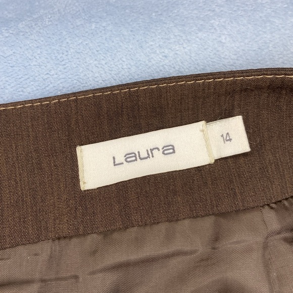 Laura skirt, brown with cream stitching. size 14 - Picture 4 of 6